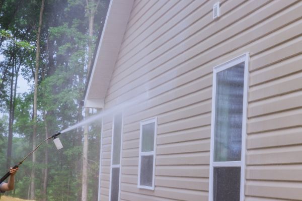 Cost of Window Power Washing in Shawnee
