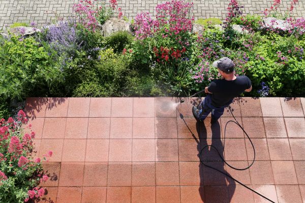 Cost of Porch Washing in Shawnee