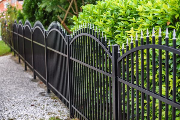 Cost of Iron Fence Pressure Washing in Shawnee