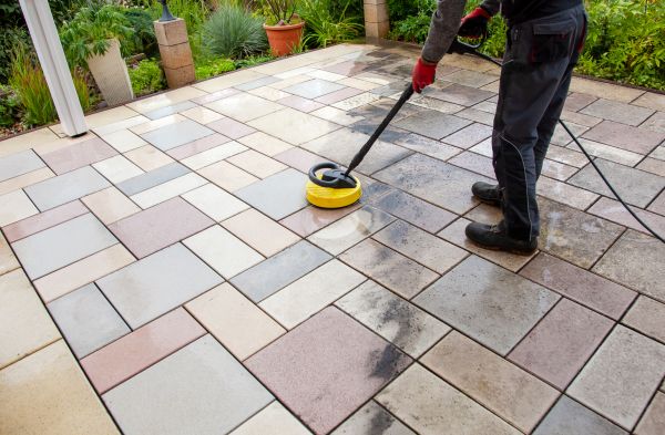Cost of Patio Washing in Shawnee