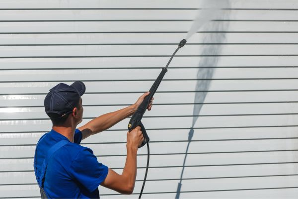 Cost of Exterior Building Cleaning in Shawnee