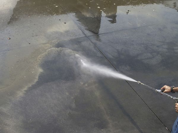 Cost of Exterior Floor Cleaning in Shawnee