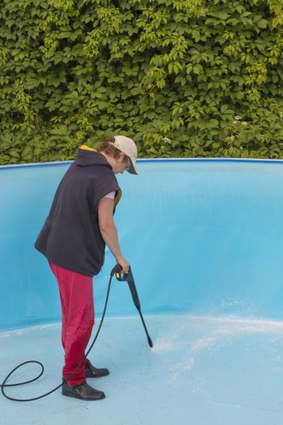 Cost of Pool Pressure Washing in Shawnee