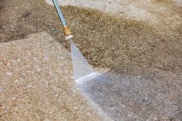 Sidewalk Stain Removal in Shawnee