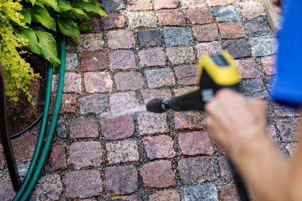Cost of Paver Sidewalk Cleaning in Shawnee